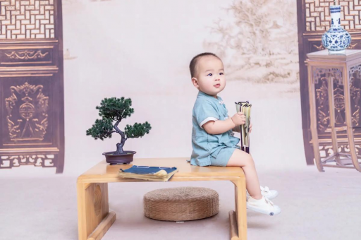 阳江四个月宝宝可以坐着吗 阳江四个月宝宝可以坐着吗